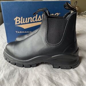 Blundstone Black Lug Sole Boots